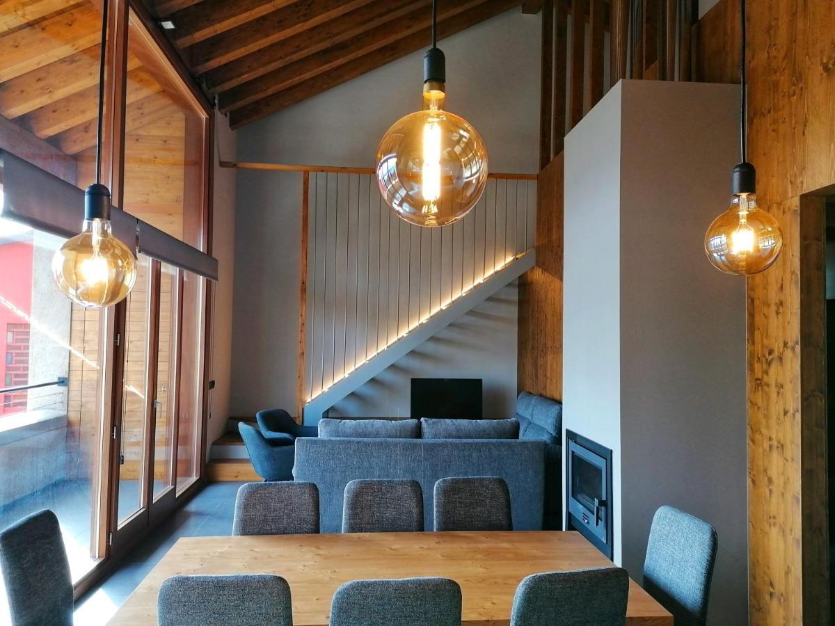 Apartament "El Castell" Casa Rural Cal Rialla Llivia Exterior foto